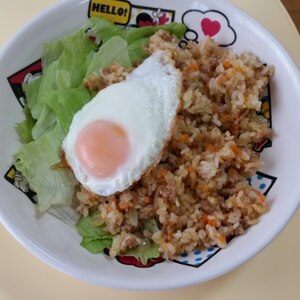 家にある材料で♪簡単☆おうちカフェ風　ナシゴレン